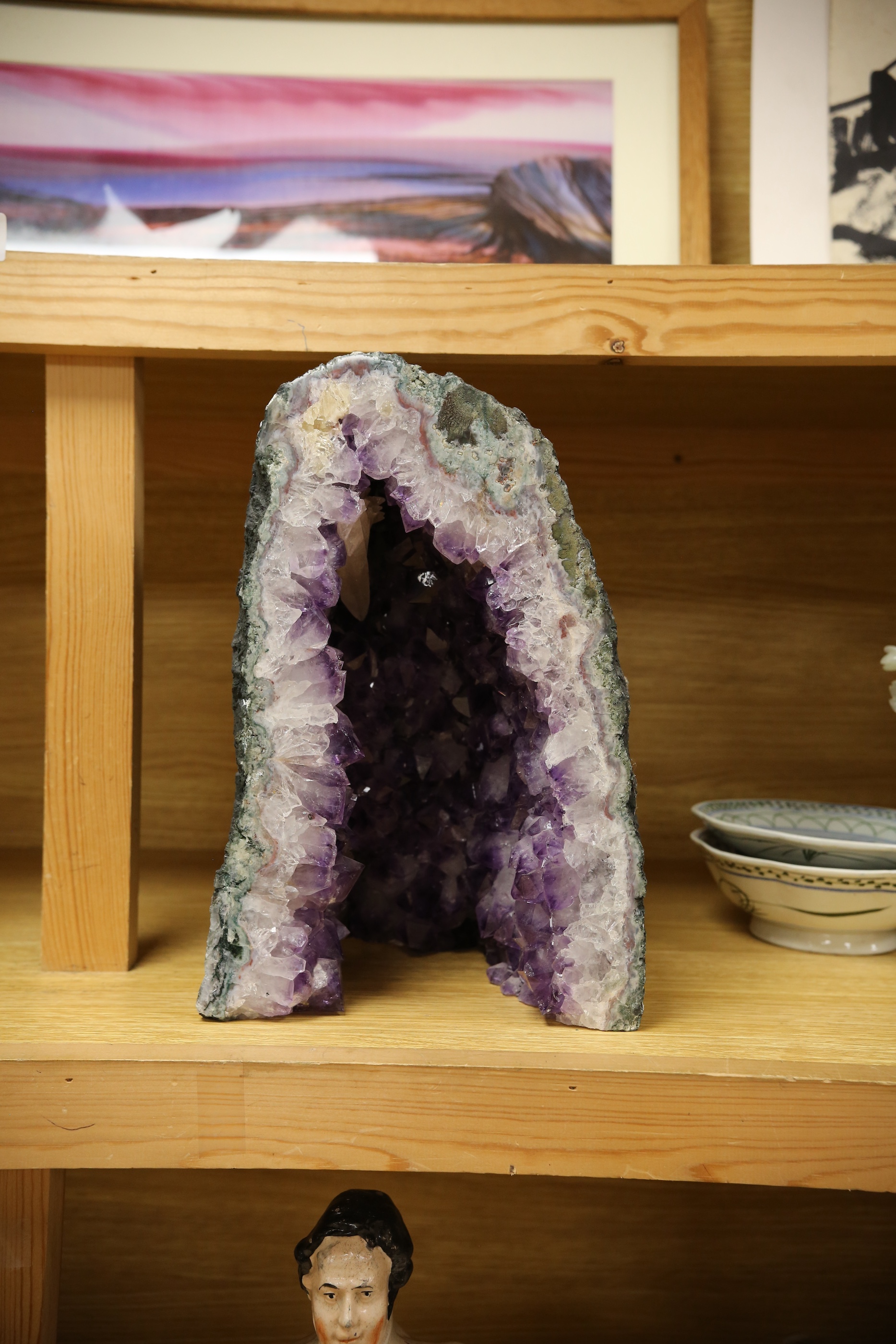 Geology - An amethyst geode, 31cm. Condition - natural imperfections